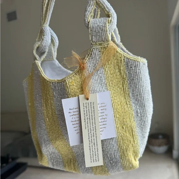 Handmade Yellow & Silver Beaded Tote Bag – Knotted Handle Detail - Picture 6 of 6